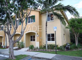 3055 SE 17th Ave, Homestead, FL 33035