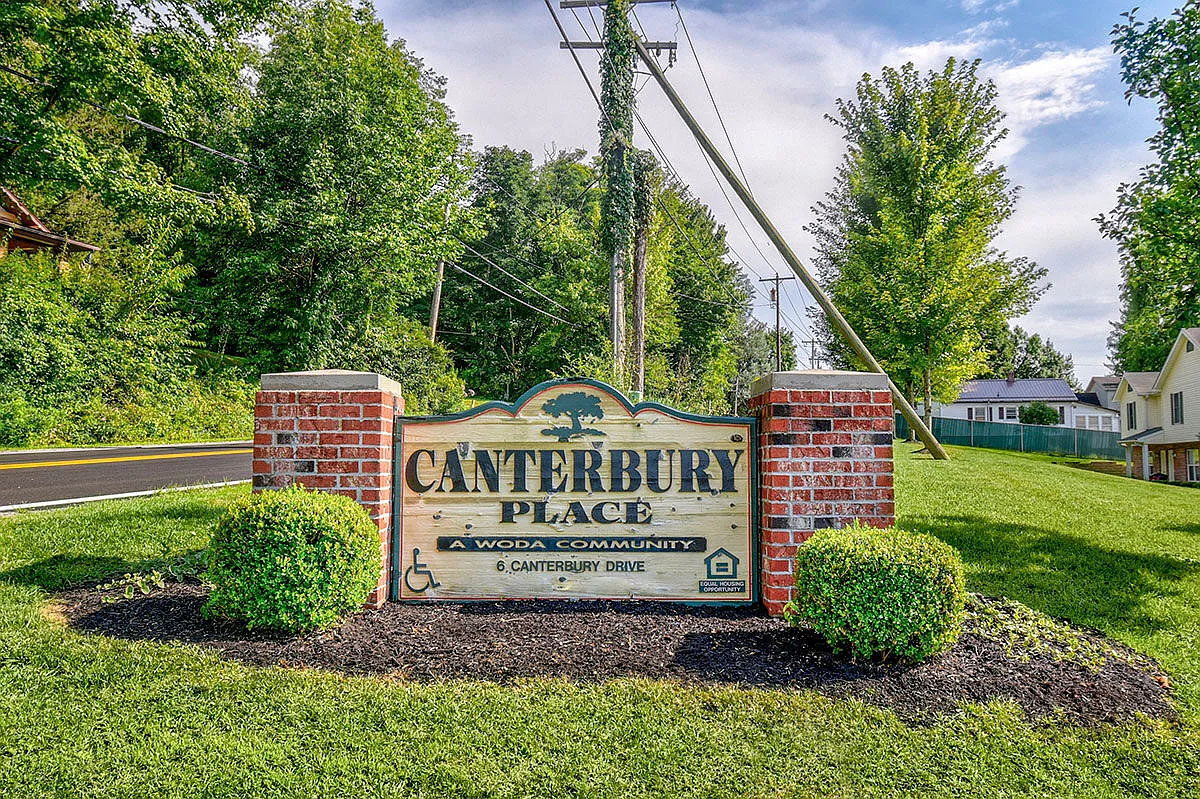 Canterbury Place — Photo 1