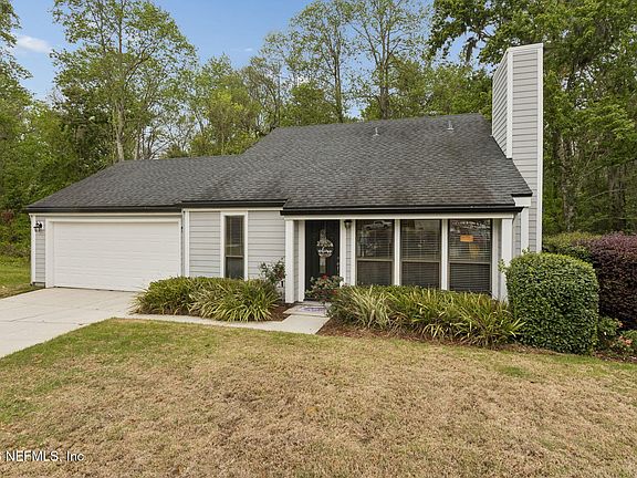 3rd image of 4474 CAROLYN COVE Lane S