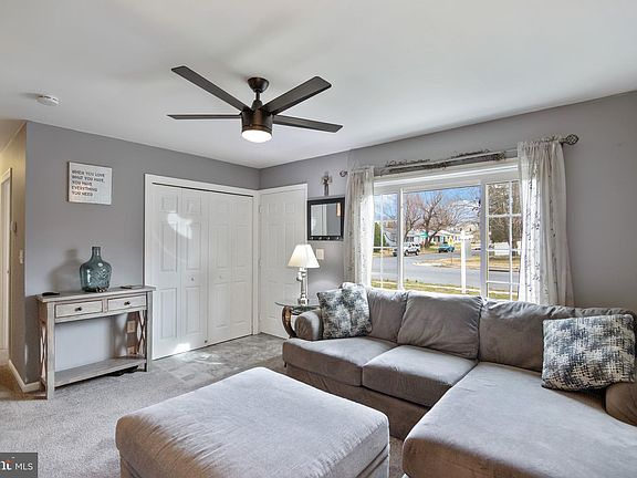 2nd image of 1020 Sunnybrook Dr