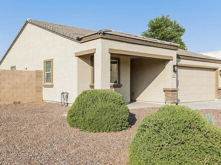 25371 W Long Ave — Photo 3