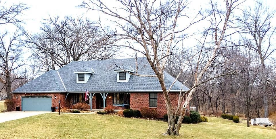 1st image of 726 Greenbriar Ter