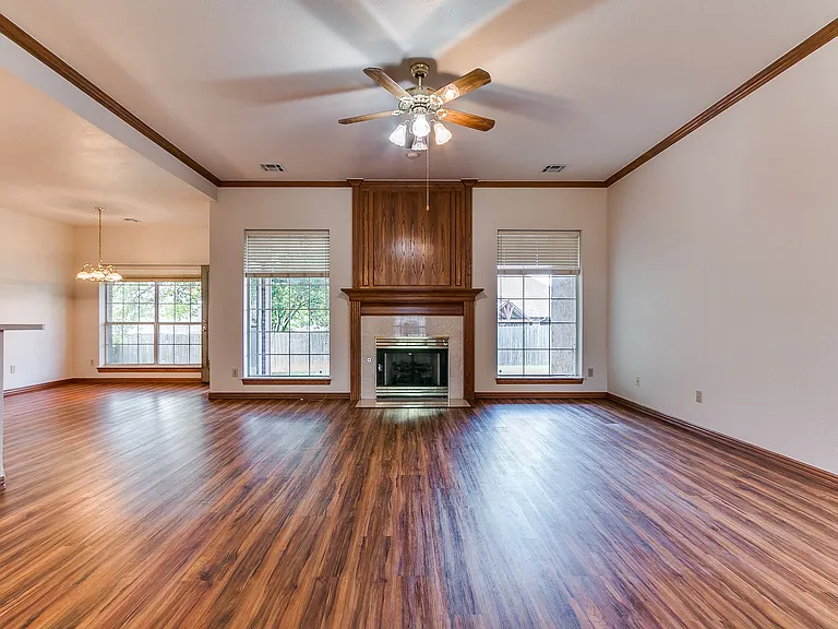 2913 Daybreak Dr — Photo 26
