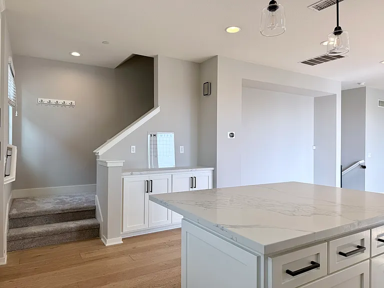 5517 Palm Dr — Photo 4