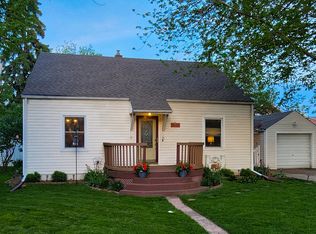 4 University Ct, Normal, IL 61761