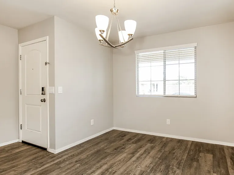 25371 W Long Ave — Photo 6