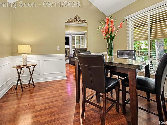 4th image of 20433 Villa Grande Cir