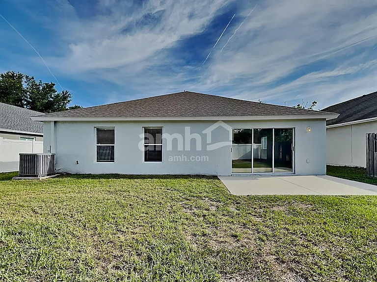 11555 Misty Isle Ln — Photo 22