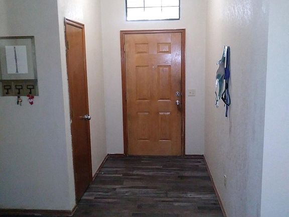 3rd image of 6521 NW 135th St