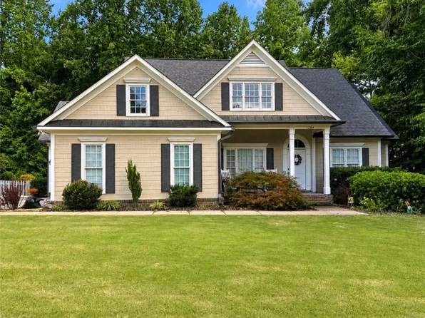 1264 Sweetwood Cir, Auburn, AL 36830