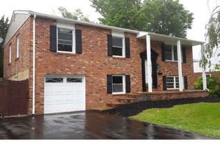 130 Casimir Dr, New Castle, DE 19720