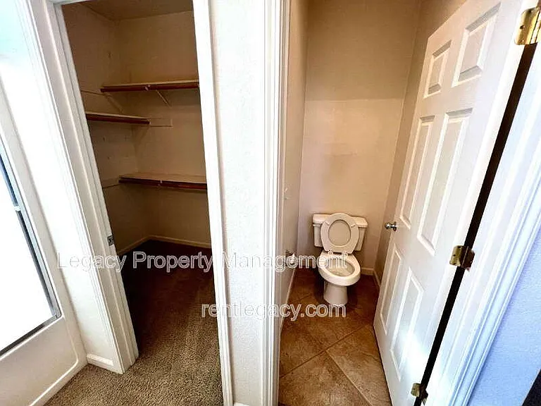 1843 Dawnelle Way — Photo 10