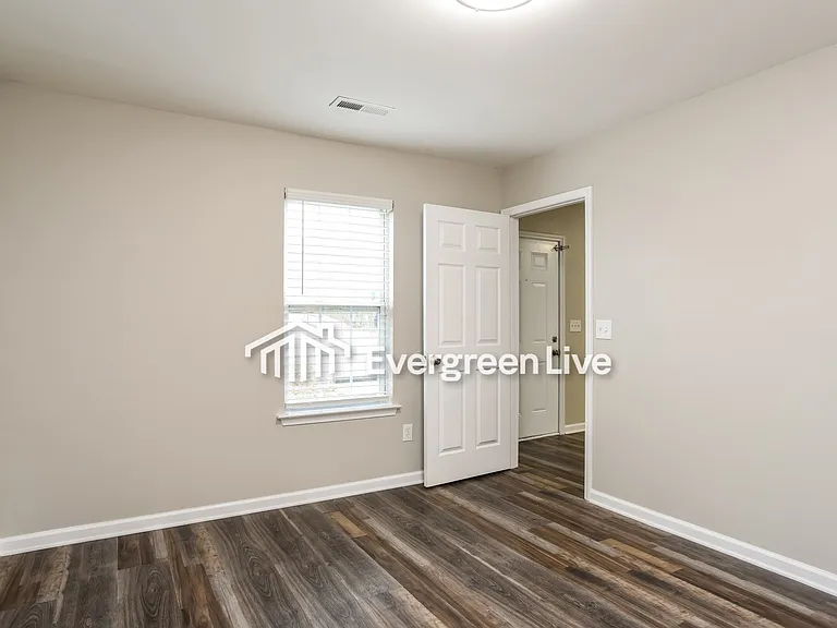 5735 Joshua Ln — Photo 11
