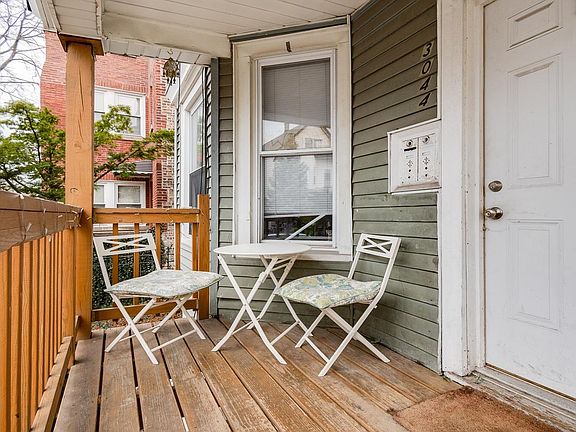2nd image of 3044 N Avers Ave #2