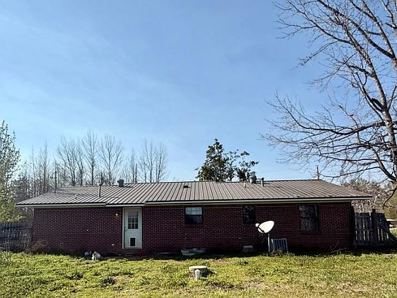 5th image of 25 County Road 556