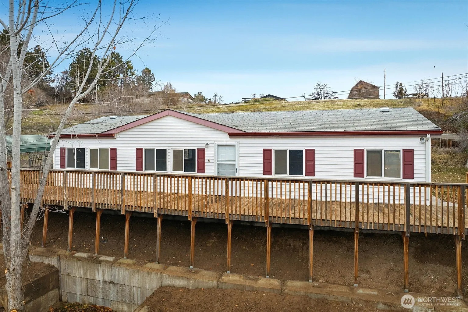 140 Duim Lane photo 1