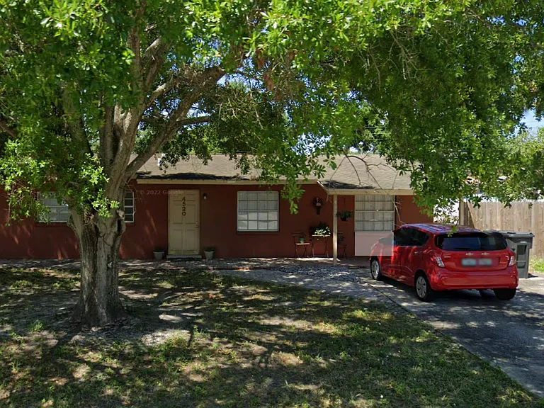 4520 Hampshire Rd — Photo 1