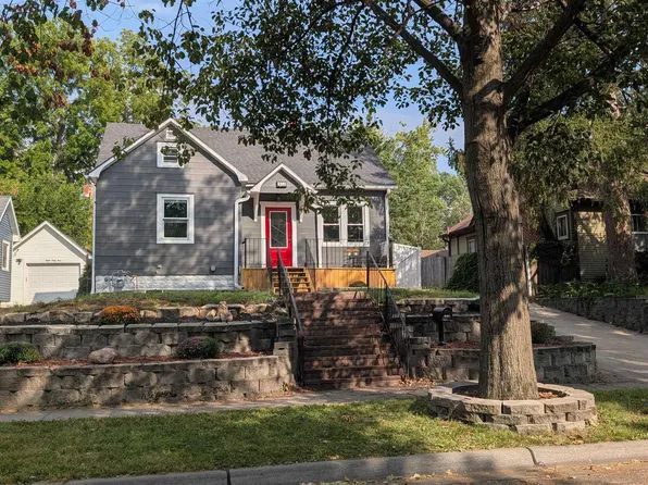 872 Elmwood Ave, Lincoln, NE 68510