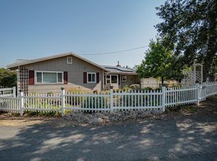 3365 Dark Hollow Rd, Medford, OR 97501
