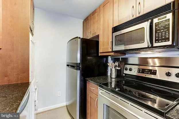 3217 Wisconsin Ave NW #6A — Photo 5