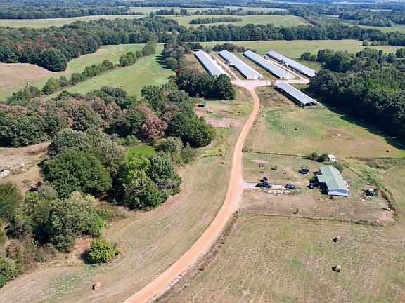 3rd image of 444 Story Rd