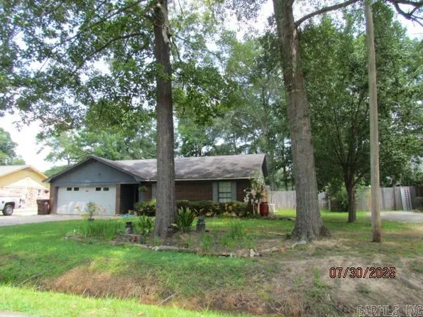 107 Williams St, Crossett, AR 71635