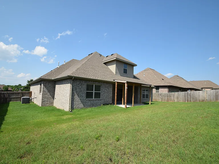 4203 SW Bermuda Ave — Photo 35