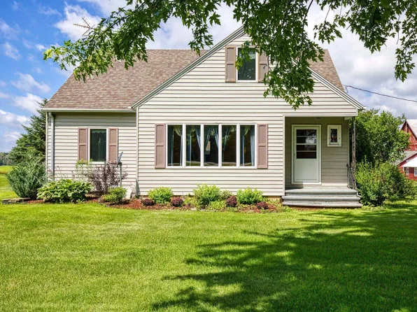 N8119 Vanden Heuvel Rd, Seymour, WI 54165