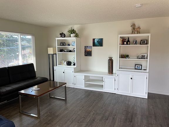 3rd image of 2870 Lincoln Ave APT 8
