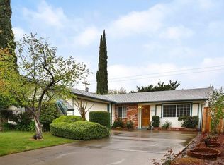 9065 La Riviera Dr, Sacramento, CA 95826