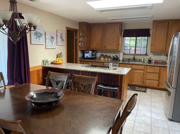 1505 Fawn Ln, McKinleyville, CA 95519
