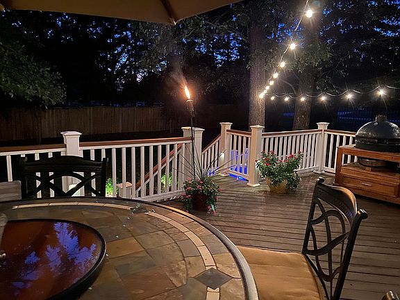 5th image of 2639 Whitehall Ct