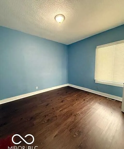 771 Haugh St — Photo 3