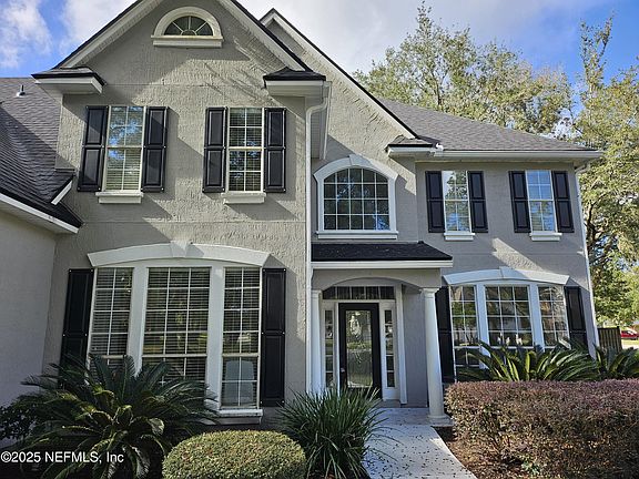 2nd image of 500 CARAWAY Court