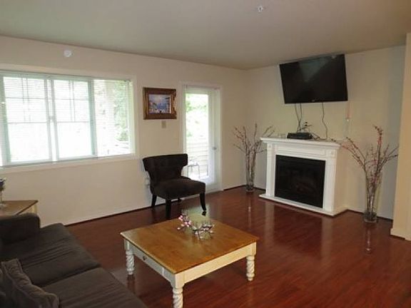 3rd image of 13405 97th Ave E Unit 305