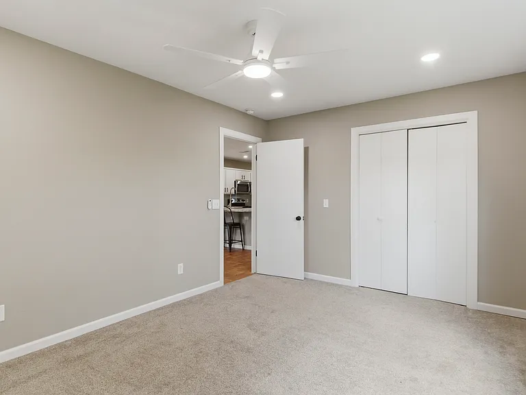 1987 E Wilkins Pl — Photo 20