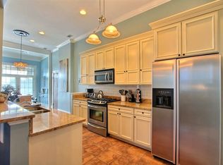 36 E Broad St #5-B, Savannah, GA 31401