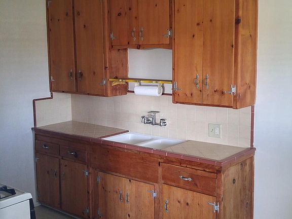4th image of 649 Ocean Park Blvd APT 2