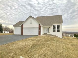 11397 Jasmine Dr, Roscoe, IL 61073