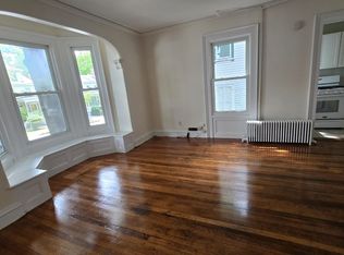 255 Church St APT 1, Poughkeepsie, NY 12601