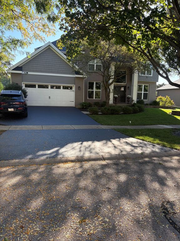 2559 Walnut Ave - Property Image
