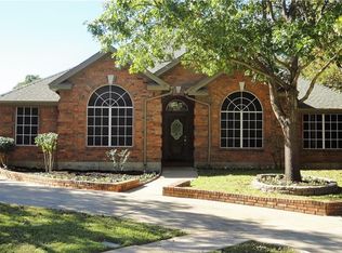 7504 Orchard Ct, North Richland Hills, TX 76182