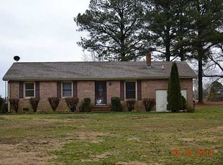 6208 W Blackwater Rd, Zuni, VA 23898