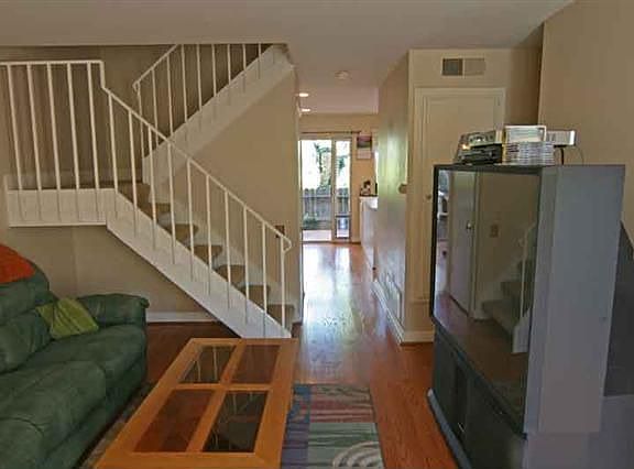 Hallway leading to Kitchen and Back Patio