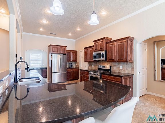 4th image of 4324 Springwood Dr