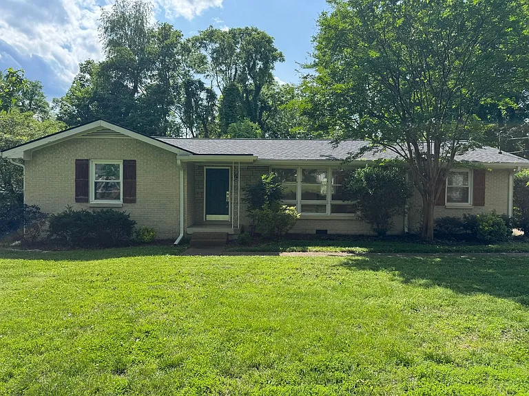 5015 Manuel Dr — Photo 33