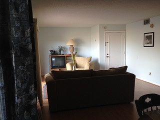 4th image of 401 Georgetown A Dr