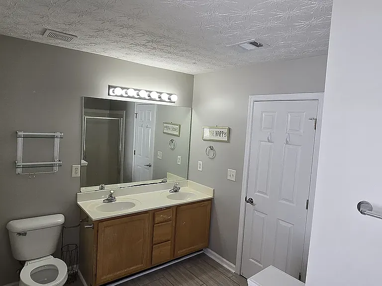 3805 Jackson Shoals Ct — Photo 14