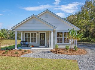521 New Regenia Pl, Holly Hill, SC 29059