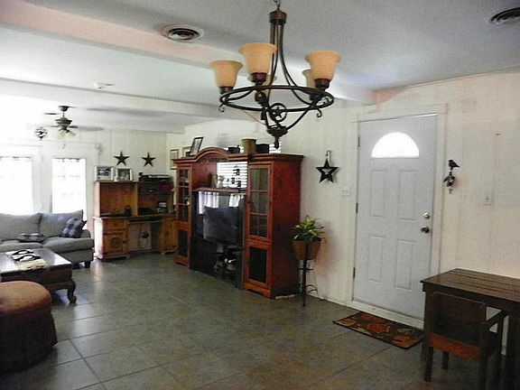 4th image of 8701 Highway 6